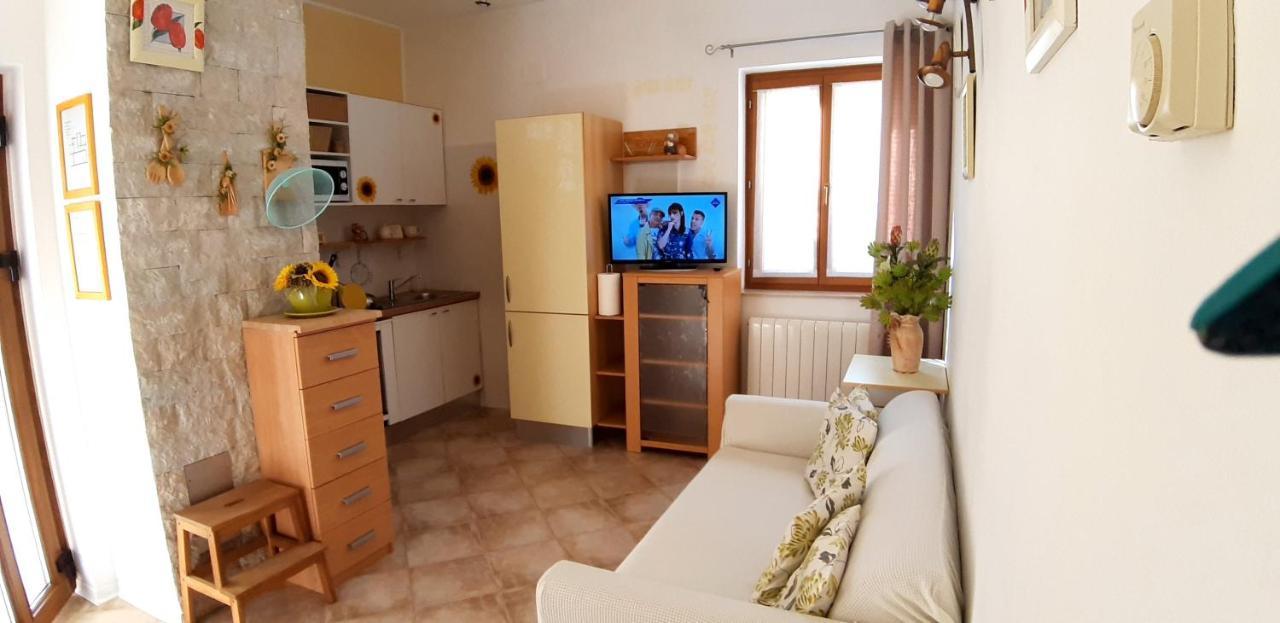 Apartments Demori Galižana Eksteriør billede